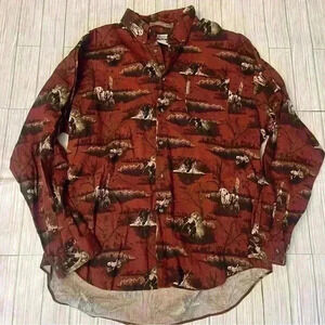 Columbia River Lodge golden retriever button up